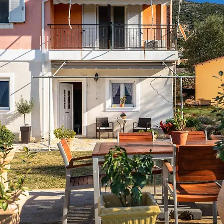 Zoi Appartement *