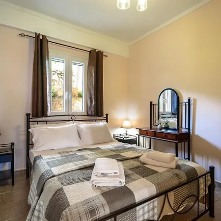 Zoi Apartment *